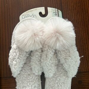 Lemon Soft White Fluffy Slippers